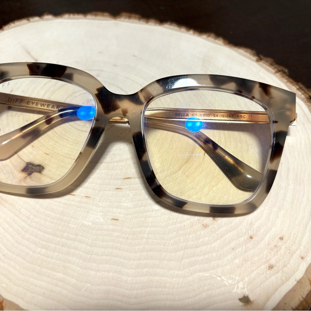 Diff Eyewear Tortoise Shell Square Glasses - image 1